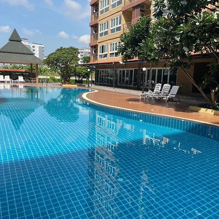 H2Do Hotel Ban Khlong Sanam Phli Exterior photo