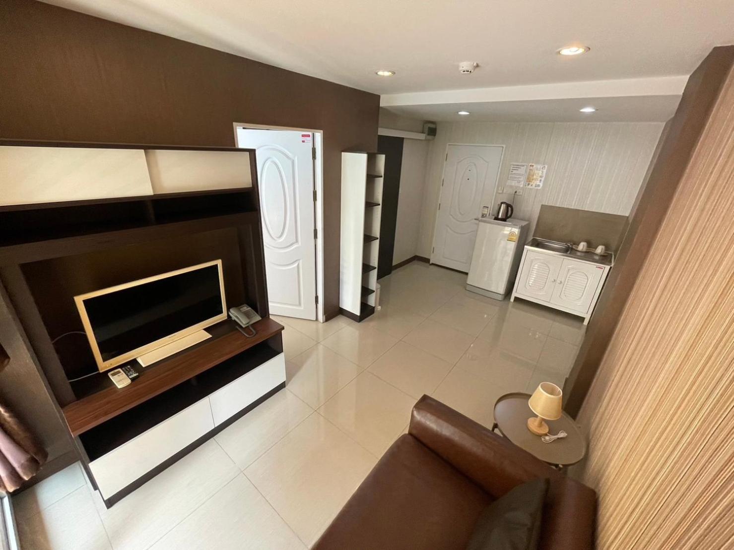 H2Do Hotel Ban Khlong Sanam Phli Exterior photo