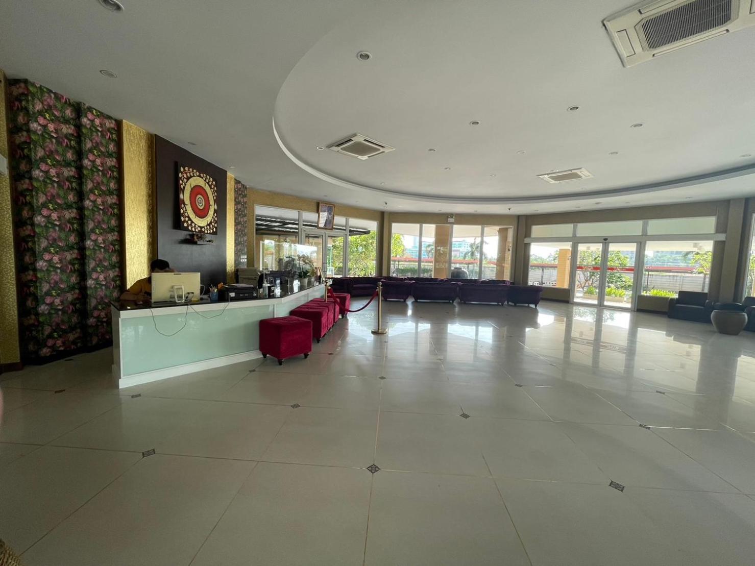 H2Do Hotel Ban Khlong Sanam Phli Exterior photo