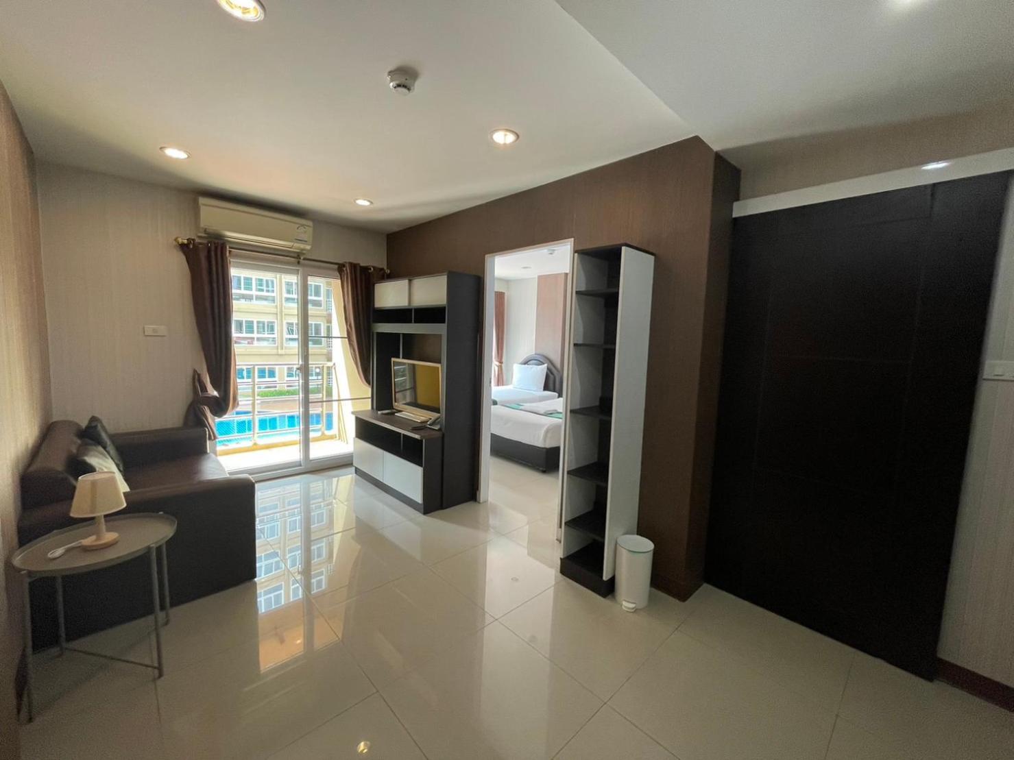 H2Do Hotel Ban Khlong Sanam Phli Exterior photo