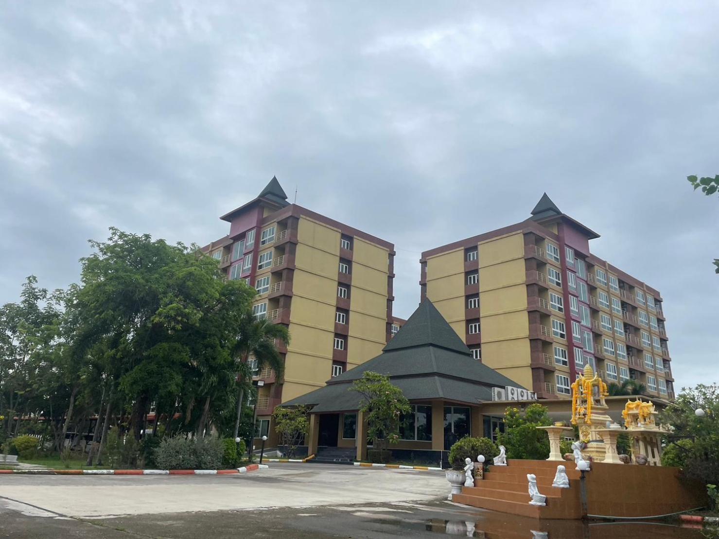 H2Do Hotel Ban Khlong Sanam Phli Exterior photo